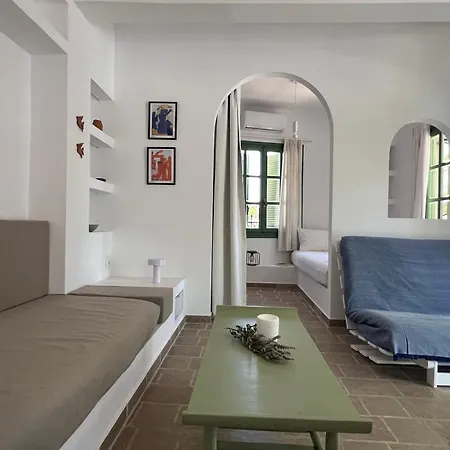 Two And An Arch - Ariadne And Aristeidis * Rethymno (Crete)