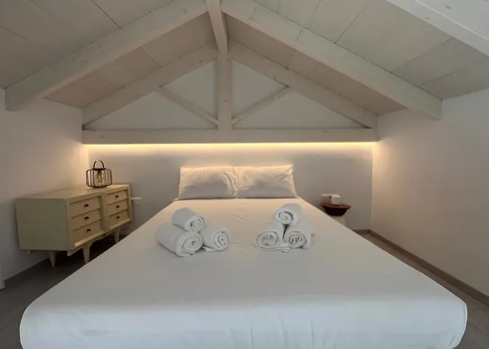 Two And An Arch - Ariadne And Aristeidis Appartement Réthymnon