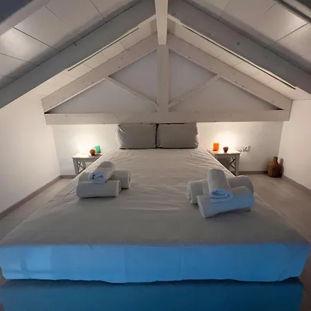 Апартаменти Two And An Arch - Ariadne And Aristeidis *