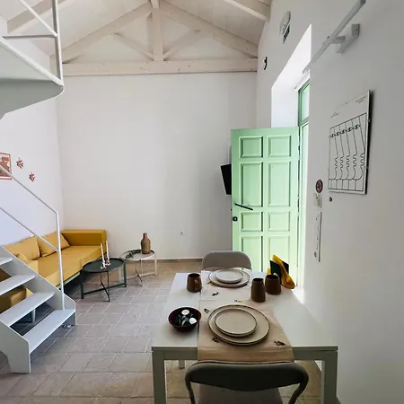 Two And An Arch - Ariadne And Aristeidis * Ретимно (Крит)